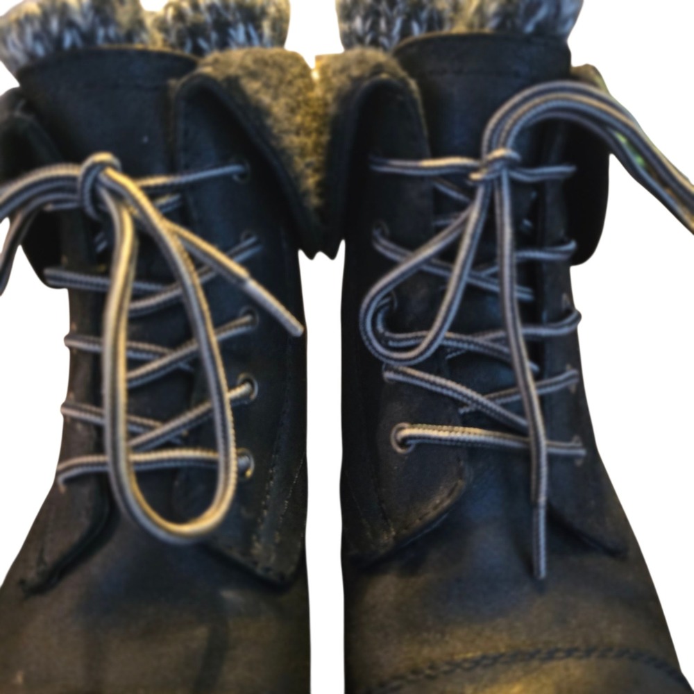 Cliffs White Mountain 8.5 Black LaceUp Ankle Boots Sweater Cuff Combat Retro Y2K - Picture 5 of 10